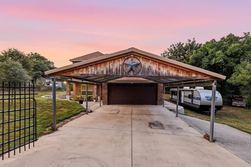 7200 Courtney Drive, Azle TX 76020 - Photo 17