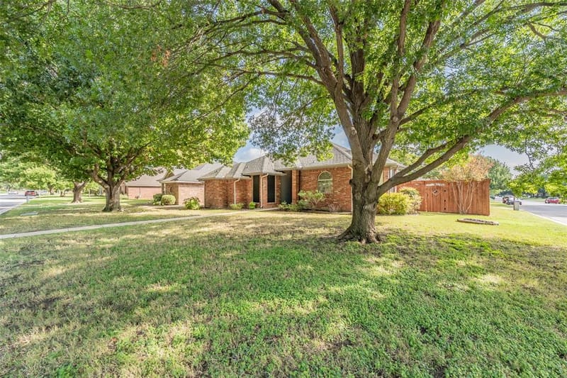 3308 Pheasant Hollow, Denton TX 76207 - Photo 4