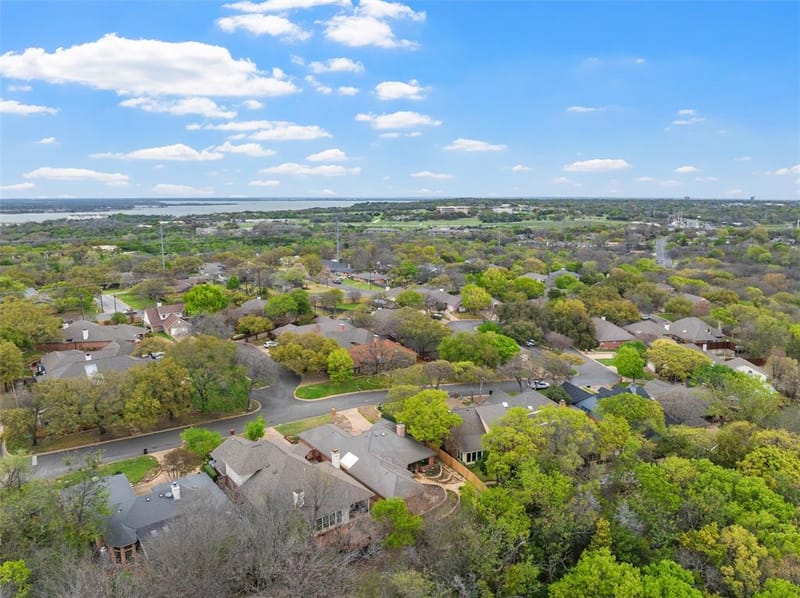 99 Sugar Creek Place, Woodway TX 76712 - Photo 35