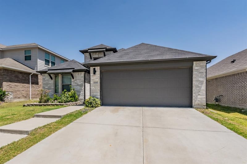 5320 Big Thicket Lane, Royse City TX 75189 - Photo 2