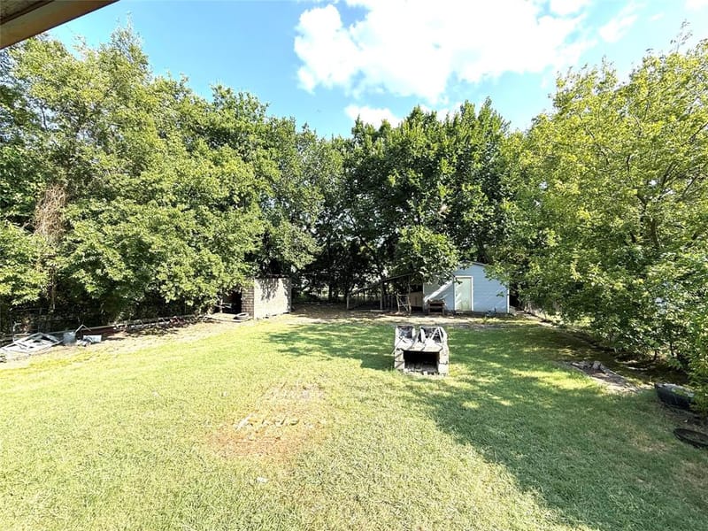 1528 E King Street, Sherman TX 75090 - Photo 9