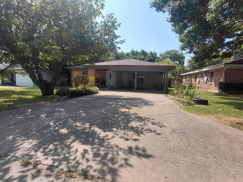 1528 E King Street, Sherman TX 75090 - Photo 10