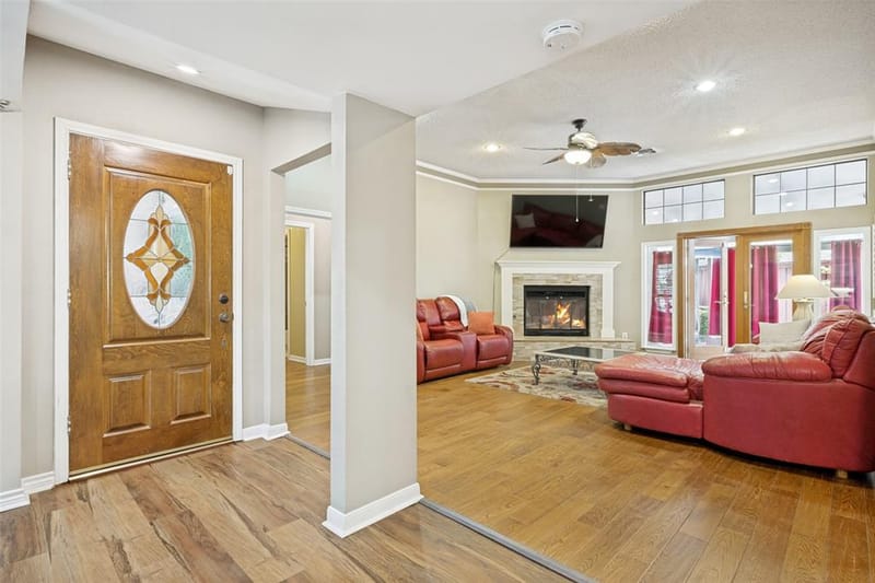 1925 Highland Park Circle, Denton TX 76205 - Photo 3