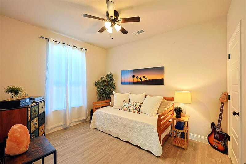 2415 Beverly Drive, Granbury TX 76048 - Photo 15