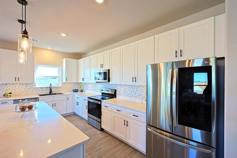 2415 Beverly Drive, Granbury TX 76048 - Photo 8
