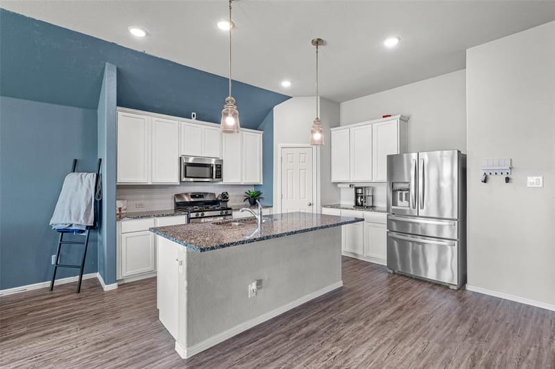 8740 Copper River Drive, Fort Worth TX 76131 - Photo 9