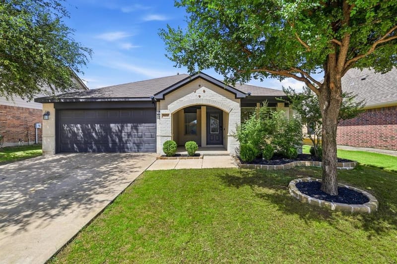 5608 Millers Creek Drive, Argyle TX 76226
