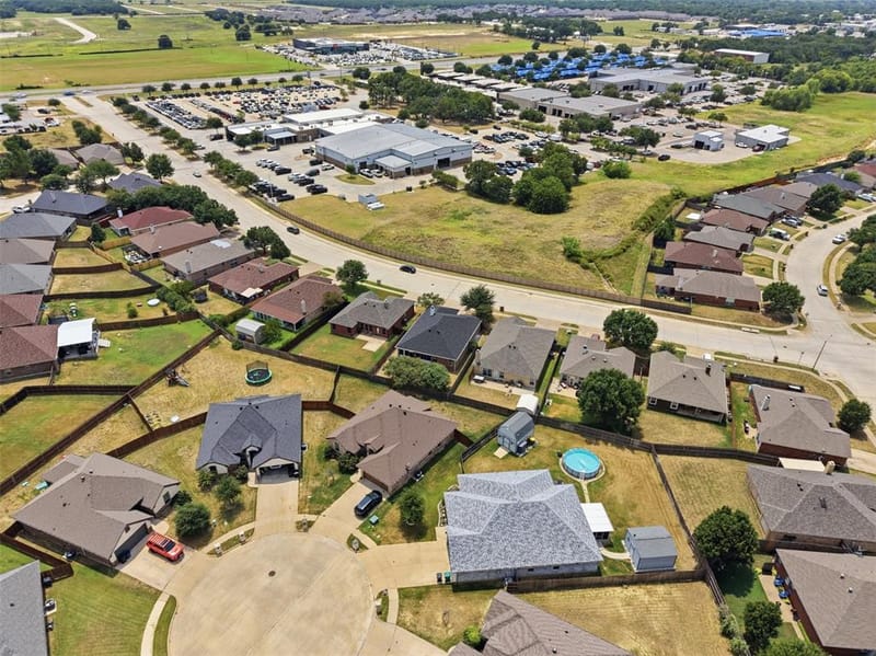 213 Sardius Boulevard, Granbury TX 76049 - Photo 27
