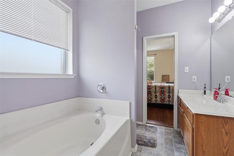 213 Sardius Boulevard, Granbury TX 76049 - Photo 17