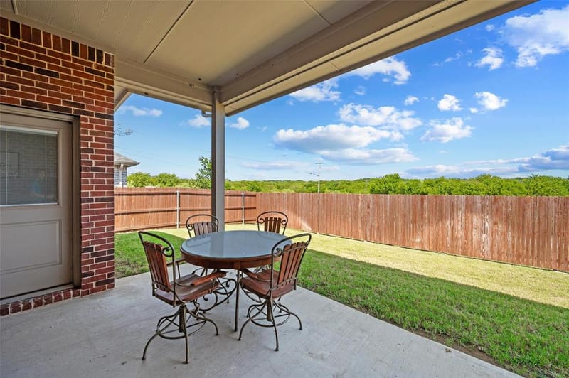 1303 Deer Hollow Drive, Arlington TX 76002 - Photo 36
