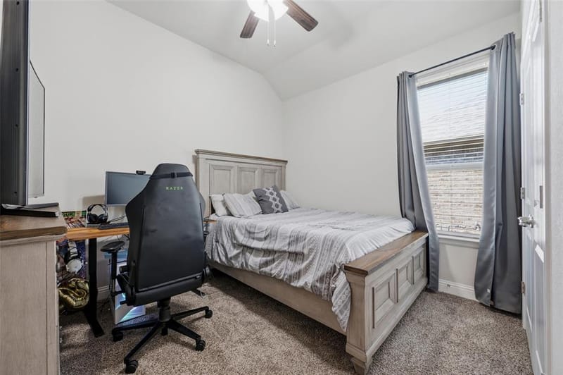1303 Deer Hollow Drive, Arlington TX 76002 - Photo 24