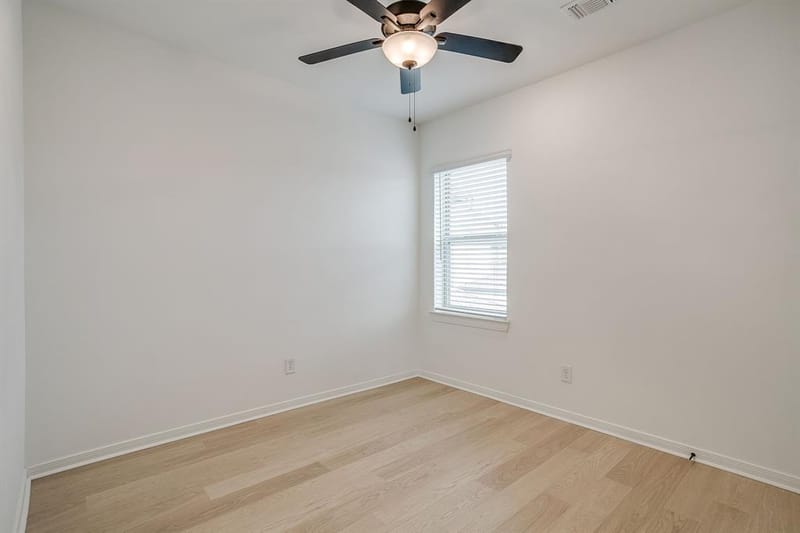 708 Pheasant Run Street, Arlington TX 76005 - Photo 24