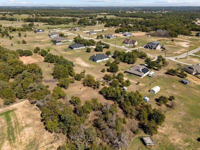 120 Grey Hound Lane, Poolville TX 76487 - Photo 6