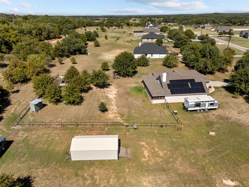 120 Grey Hound Lane, Poolville TX 76487 - Photo 7