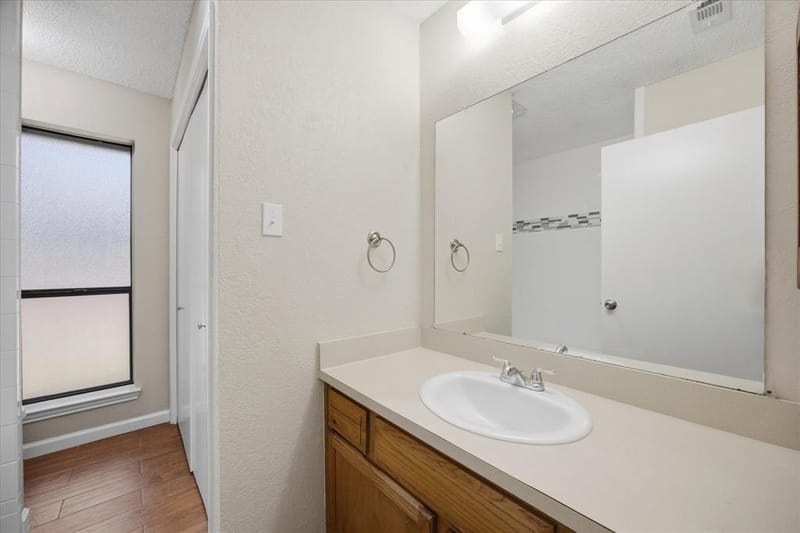 117 Cole Street, Garland TX 75040 - Photo 9