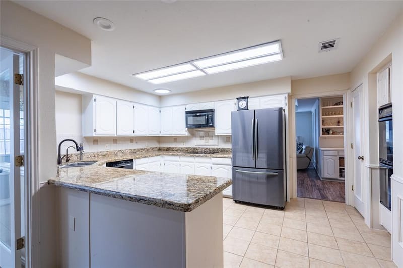 3905 Cross Bend Road, Plano TX 75023 - Photo 19