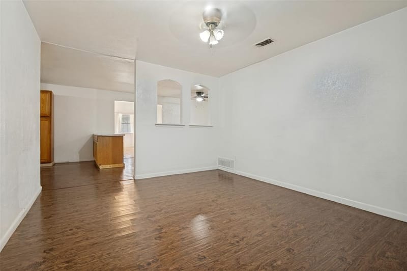 6706 La Grange Drive, Dallas TX 75241 - Photo 13