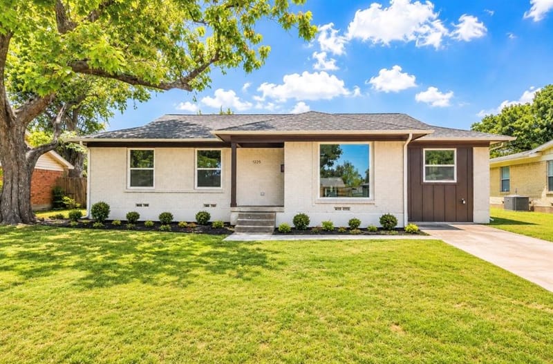 1225 Bluebird Lane, Garland TX 75042
