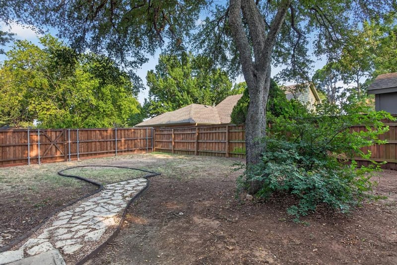 149 Redwood Drive, Highland Village TX 75077 - Photo 31