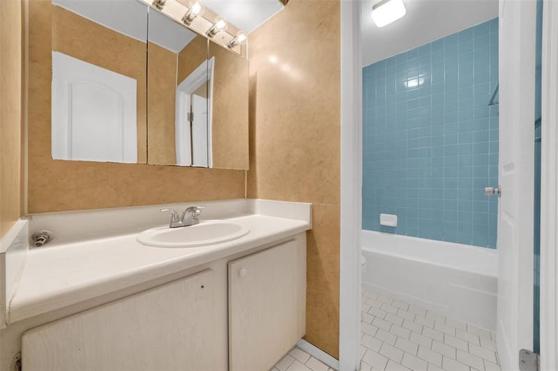 1817 E Grauwyler Road # 158, Irving TX 75061 - Photo 16