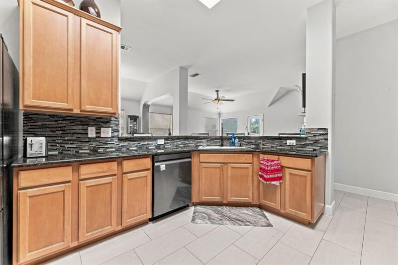 4849 Summer Oaks Lane, Fort Worth TX 76123 - Photo 16