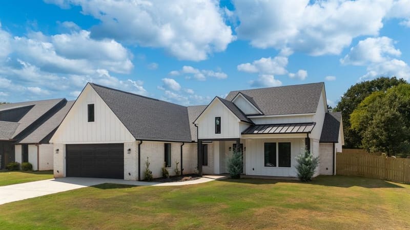 142 County Road 4119, Jacksonville TX 75701
