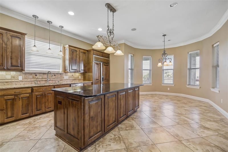 826 Cimmarron Bay Drive, Runaway Bay TX 76426 - Photo 12