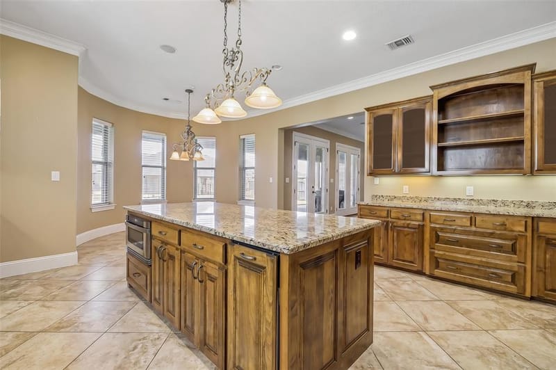826 Cimmarron Bay Drive, Runaway Bay TX 76426 - Photo 10