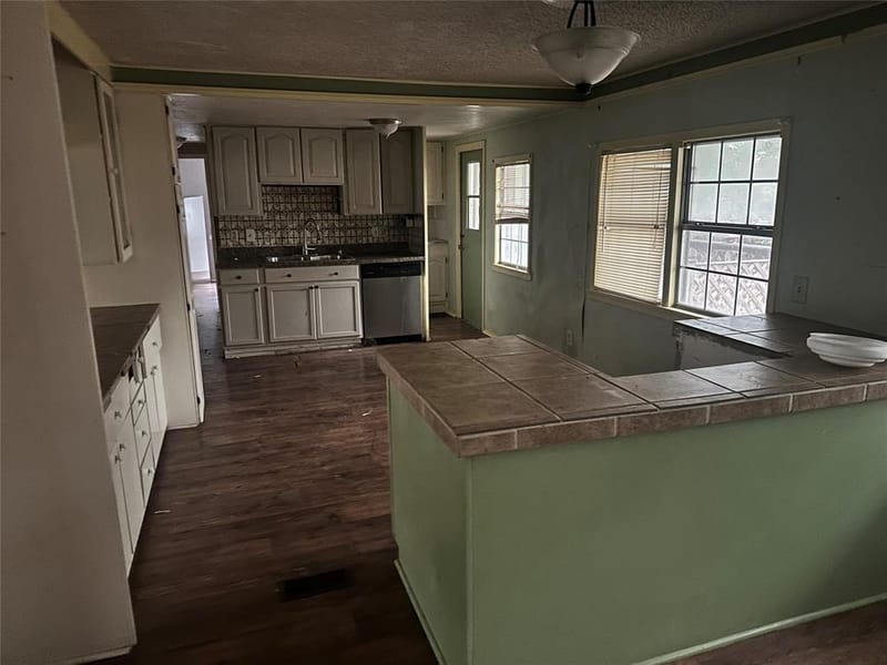 1832 Smokehouse Road, Granbury TX 76049 - Photo 13