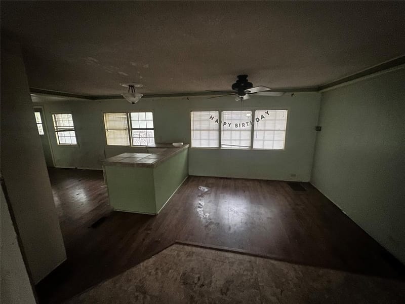 1832 Smokehouse Road, Granbury TX 76049 - Photo 12