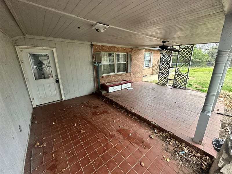 1832 Smokehouse Road, Granbury TX 76049 - Photo 8