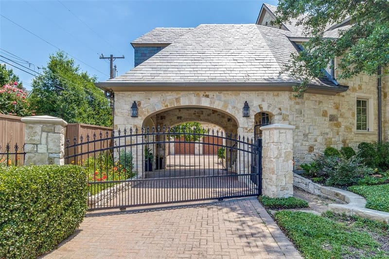 5800 Armstrong Parkway, University Park TX 75205 - Photo 3