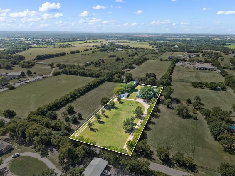 2942 Trails End, Aubrey TX 76227