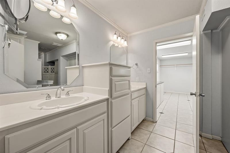 2942 Trails End, Aubrey TX 76227 - Photo 18