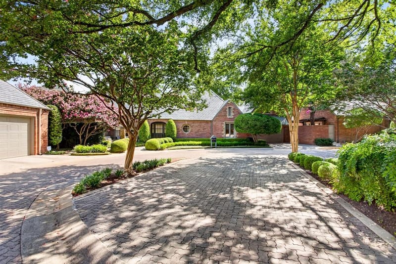 4902 Westbriar Drive, Fort Worth TX 76109 - Photo 36