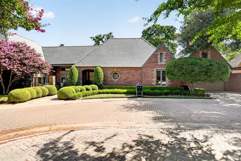 4902 Westbriar Drive, Fort Worth TX 76109 - Photo 40