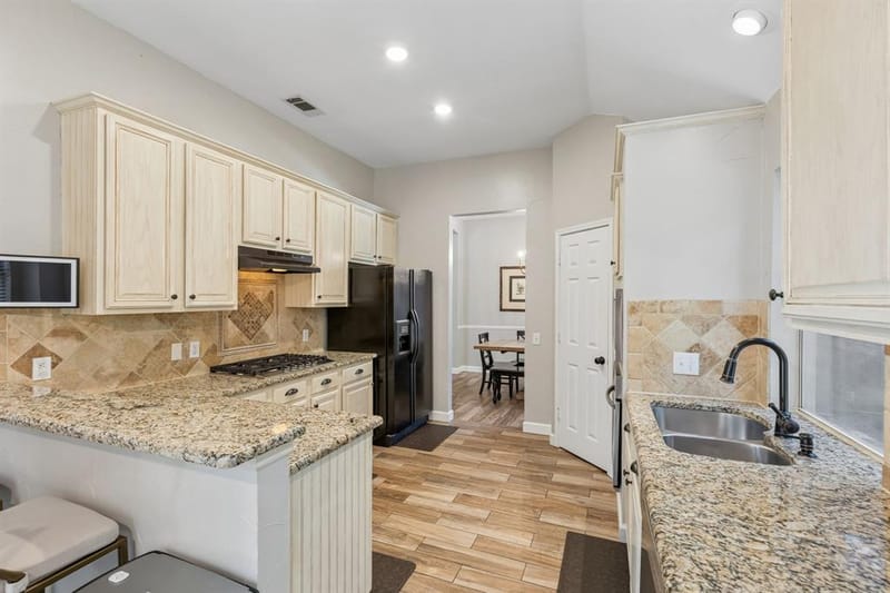 5912 Berkshire Road, McKinney TX 75072 - Photo 11