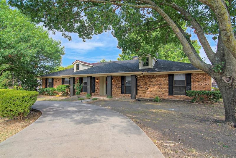 284 W San Antonio Street, Van Alstyne TX 75495 - Photo 17