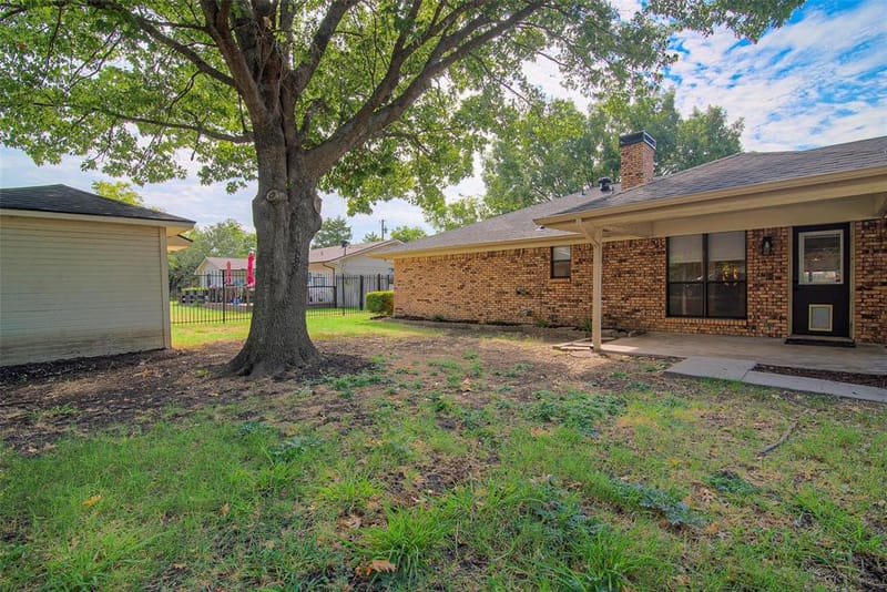 284 W San Antonio Street, Van Alstyne TX 75495 - Photo 21