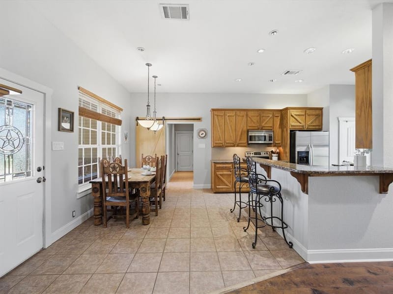 426 County Road 3435, Paradise TX 76073 - Photo 6