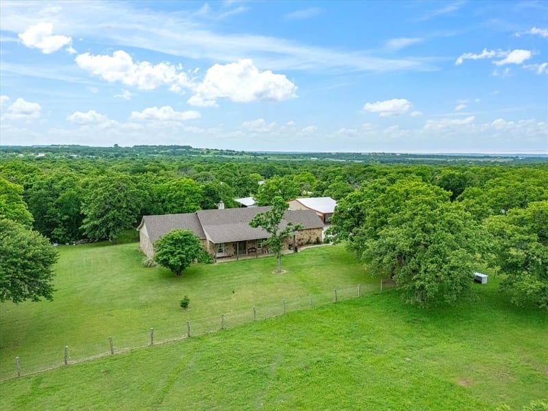 426 County Road 3435, Paradise TX 76073 - Photo 33