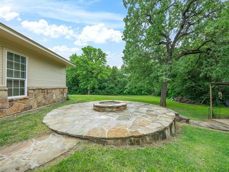 426 County Road 3435, Paradise TX 76073 - Photo 35