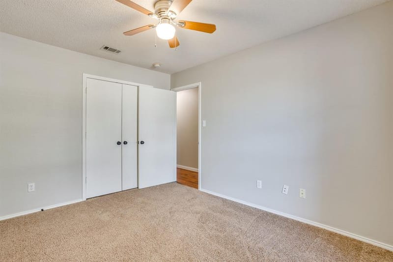 400 Bretts Way, Burleson TX 76028 - Photo 24
