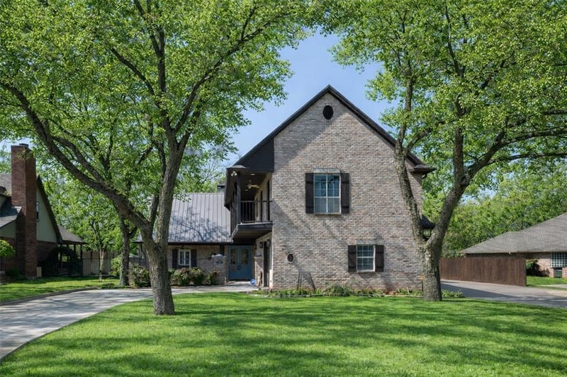 8903 Ravenswood Road, Granbury TX 76049 - Photo 2
