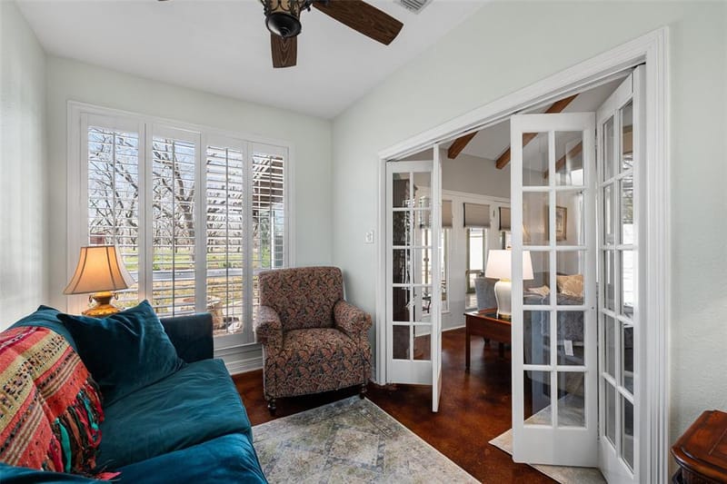 8903 Ravenswood Road, Granbury TX 76049 - Photo 7