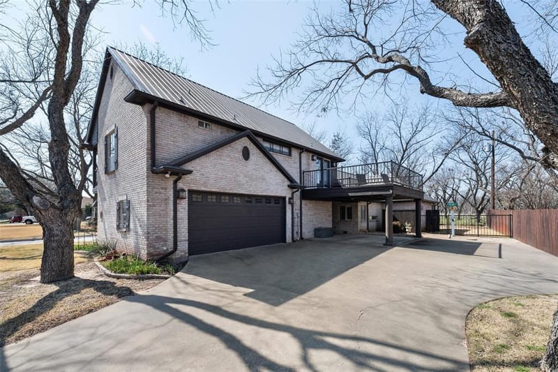 8903 Ravenswood Road, Granbury TX 76049 - Photo 36