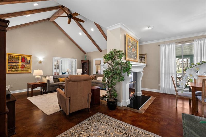 8903 Ravenswood Road, Granbury TX 76049 - Photo 5