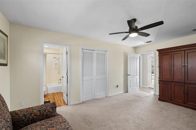 8903 Ravenswood Road, Granbury TX 76049 - Photo 25