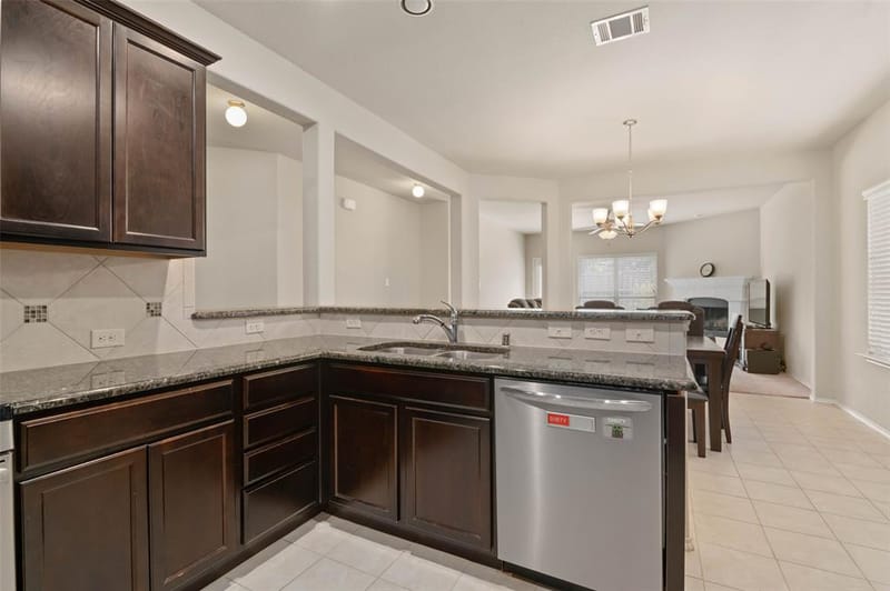 9813 Cottontail Lane, McKinney TX 75071 - Photo 6