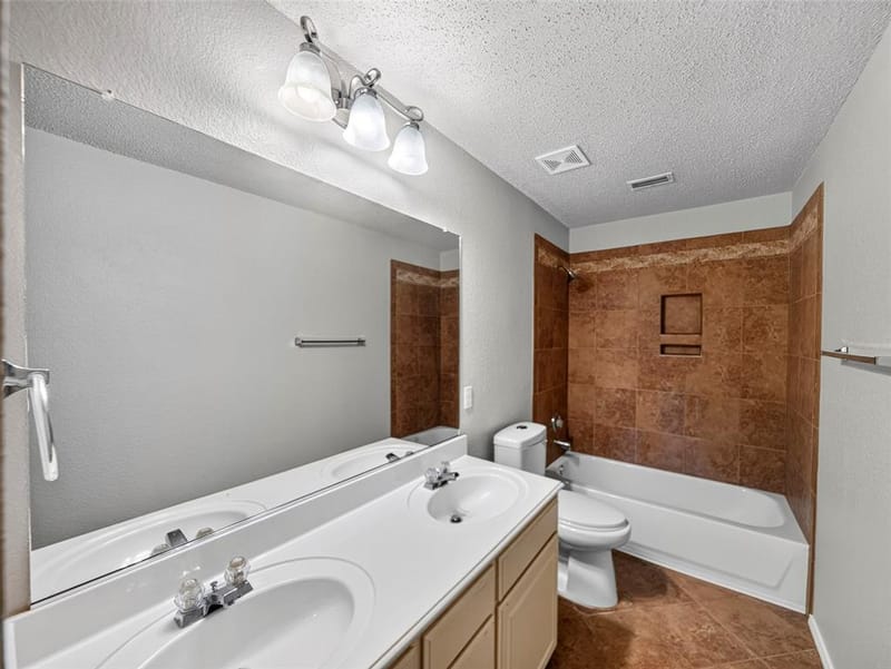 9405 Meyers Canyon Drive, Plano TX 75025 - Photo 18